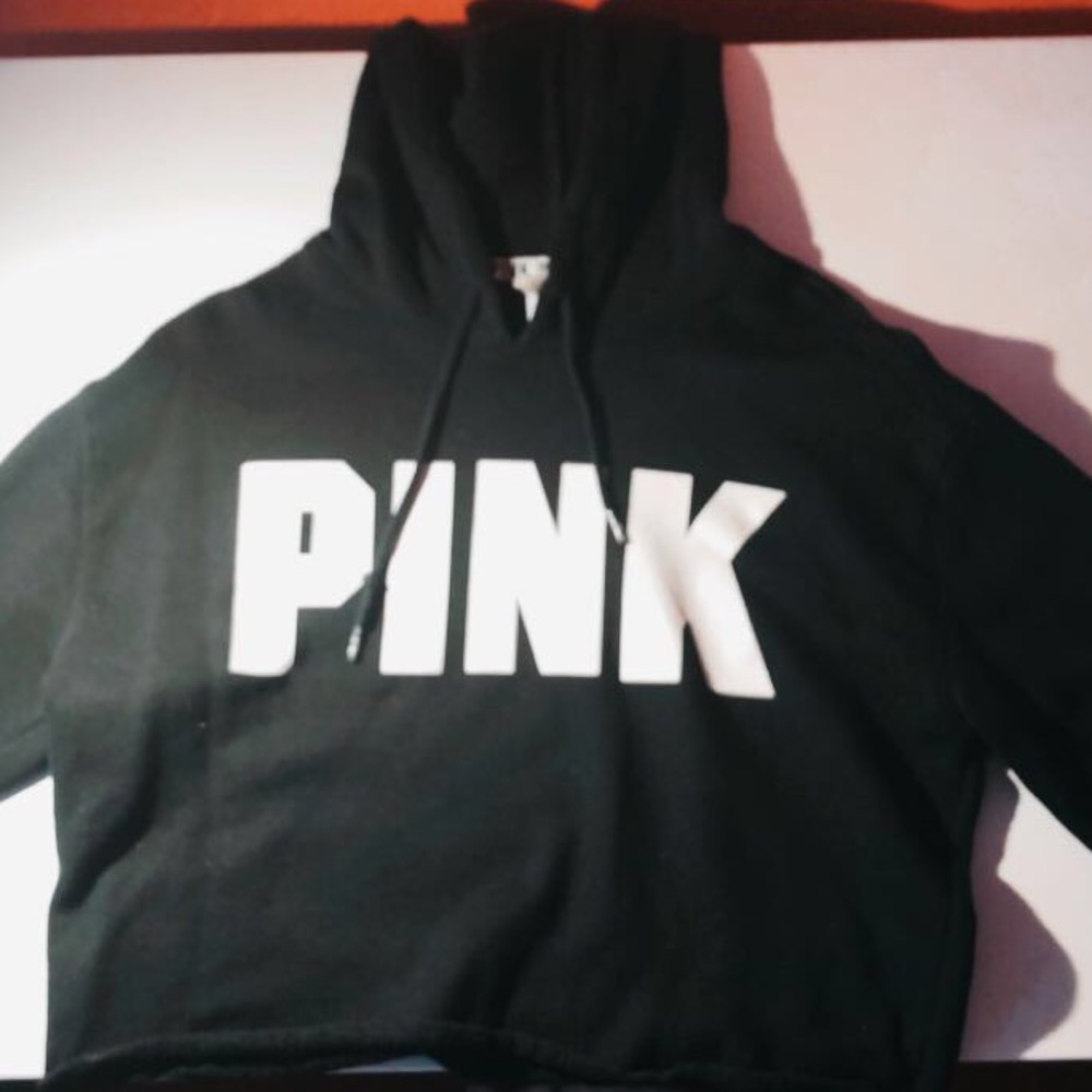 Victoria’s Secret Pink| Black Hoodie 💫